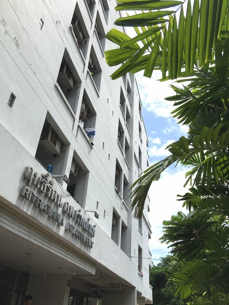 Ritratana Apartment Bangkok Exterior foto